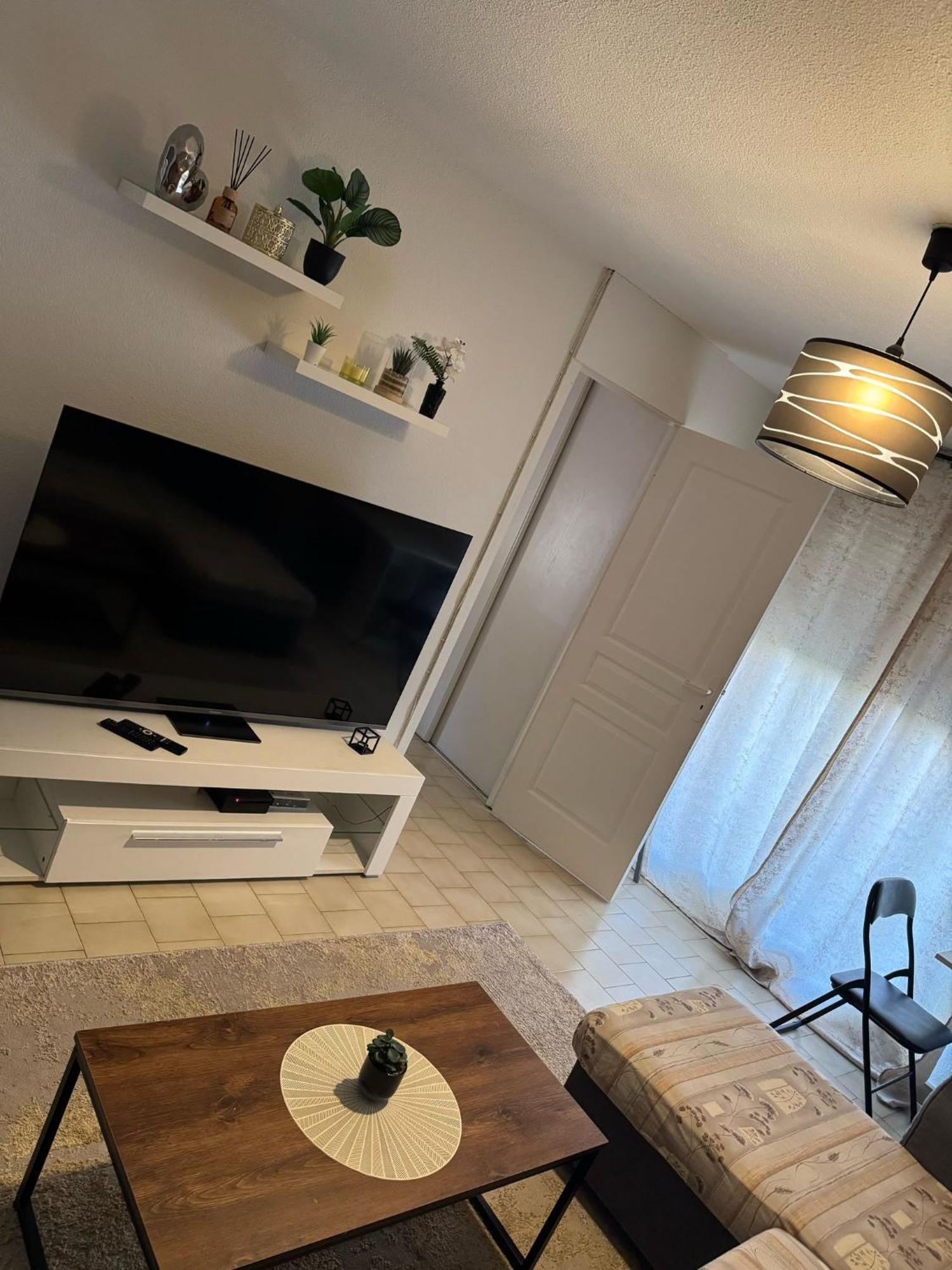 T2 Montpellier Plein Sud Clim Wifi Terrasse De 16M2アパートメント エクステリア 写真